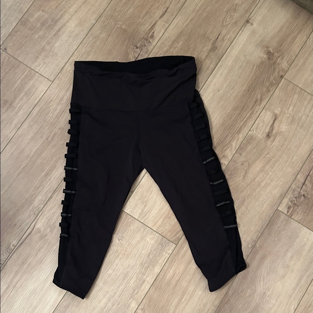 lululemon athletica Black Capris